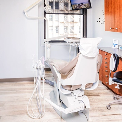 Dentist Chicago IL Treatment Chair